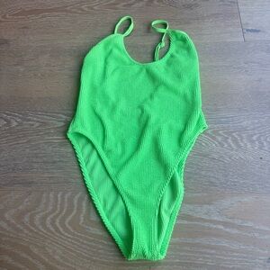 Good American Neon Green Textured One-Piece Swimsuit